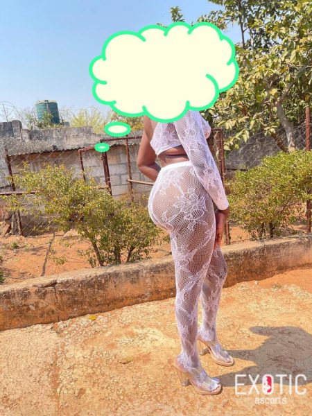 Lisah, escort in Lilayi, Zambia (photo 2)