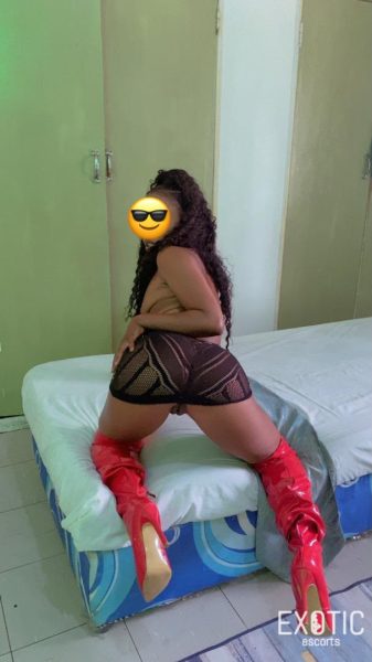 Amanda, escort in Roma, Zambia (photo 2)