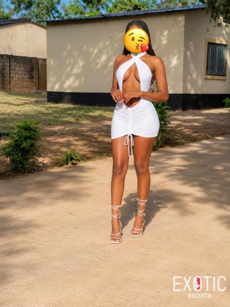 Vivica, escort in Roma, Zambia (photo 4)