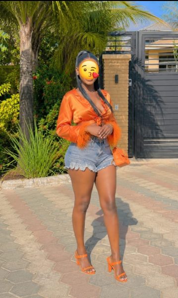 Mia — 3