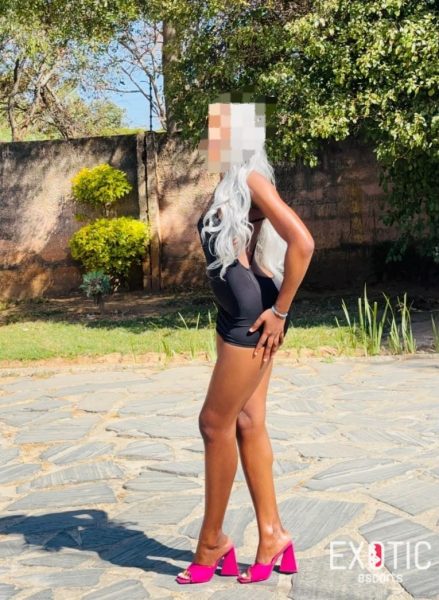 Kiara, escort in Foxdale, Zambia (photo 2)