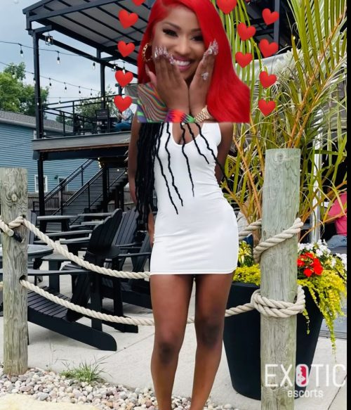 Zoey, escort in Ndola, Zambia (photo 2)