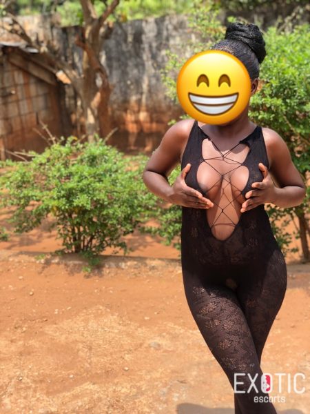 Wanga, escort in Avondale, Zambia