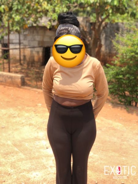 Wanga, escort in Avondale, Zambia (photo 5)