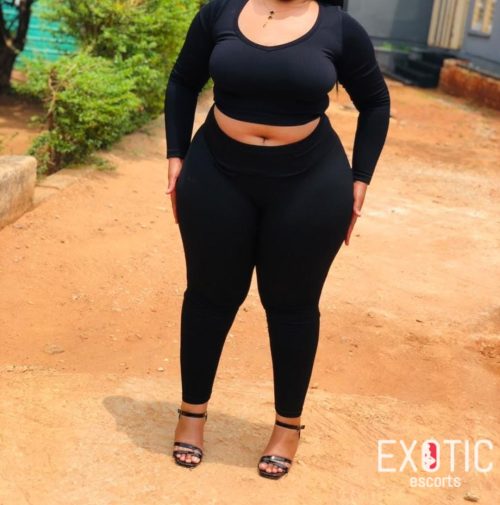 Claris, escort in Avondale, Zambia (photo 2)