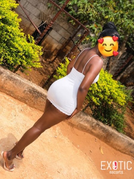 Wanga, escort in Avondale, Zambia